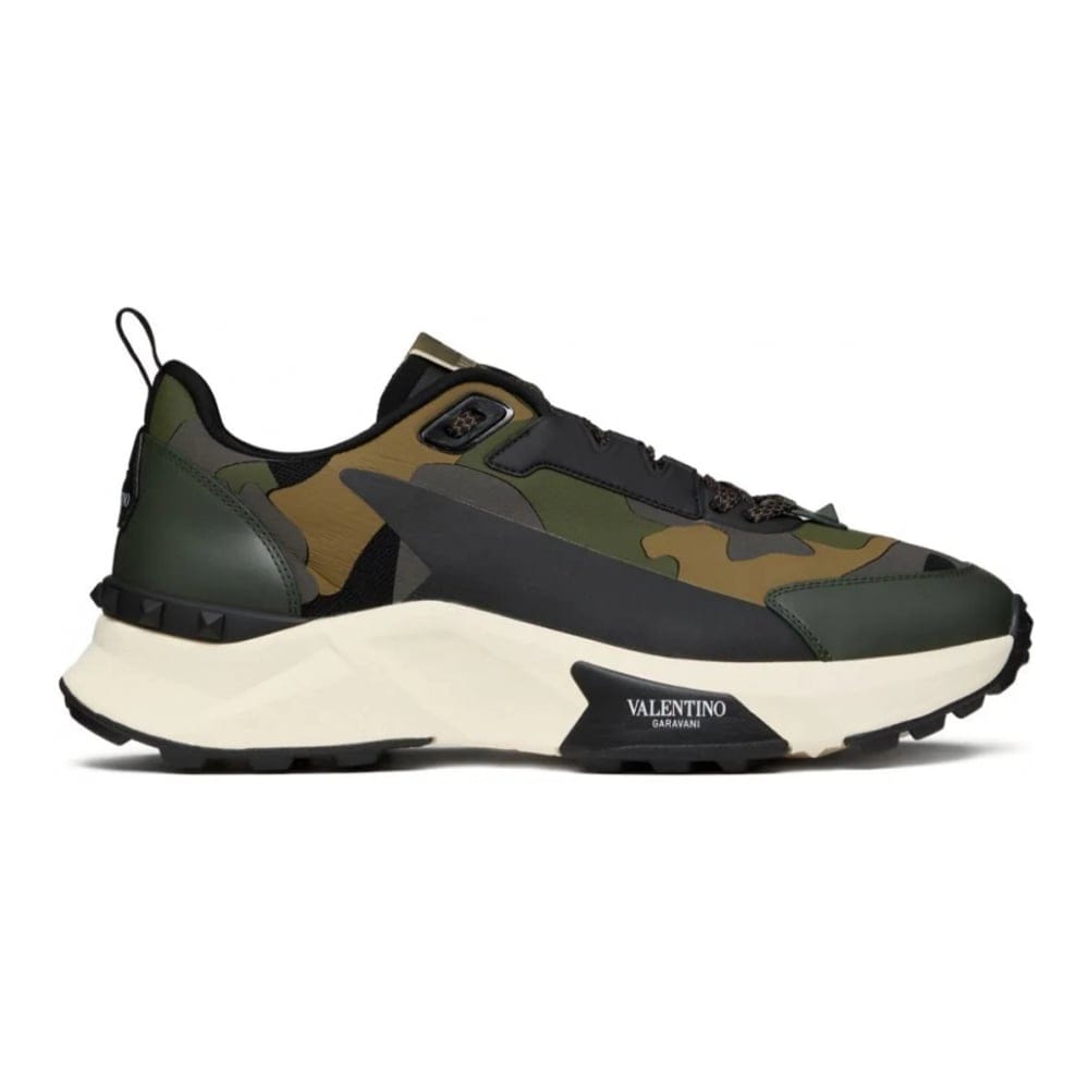 Valentino - Sneakers 'True Act' pour Hommes