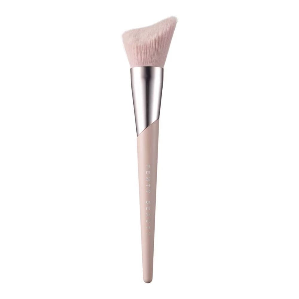 Fenty beauty - Pinceau bronzeur 'Cheek' - 190