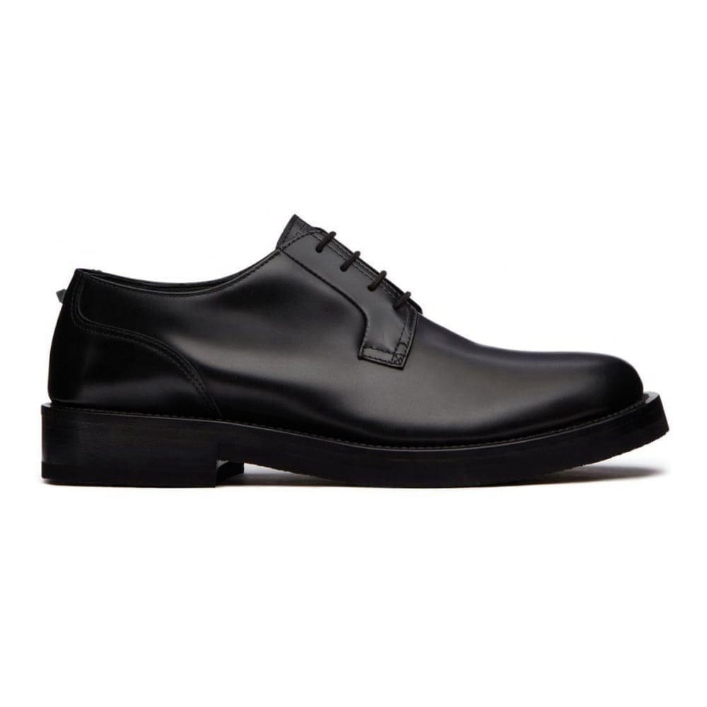 Valentino Garavani - Derbies 'Roman Stud' pour Hommes