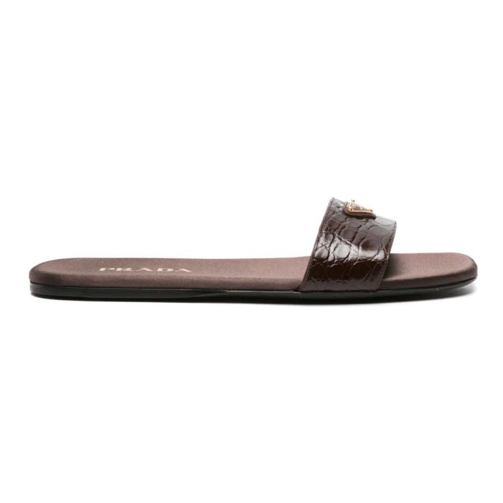 Prada - Claquettes 'Triangle-Logo Embossed-Crocodile' pour Femmes