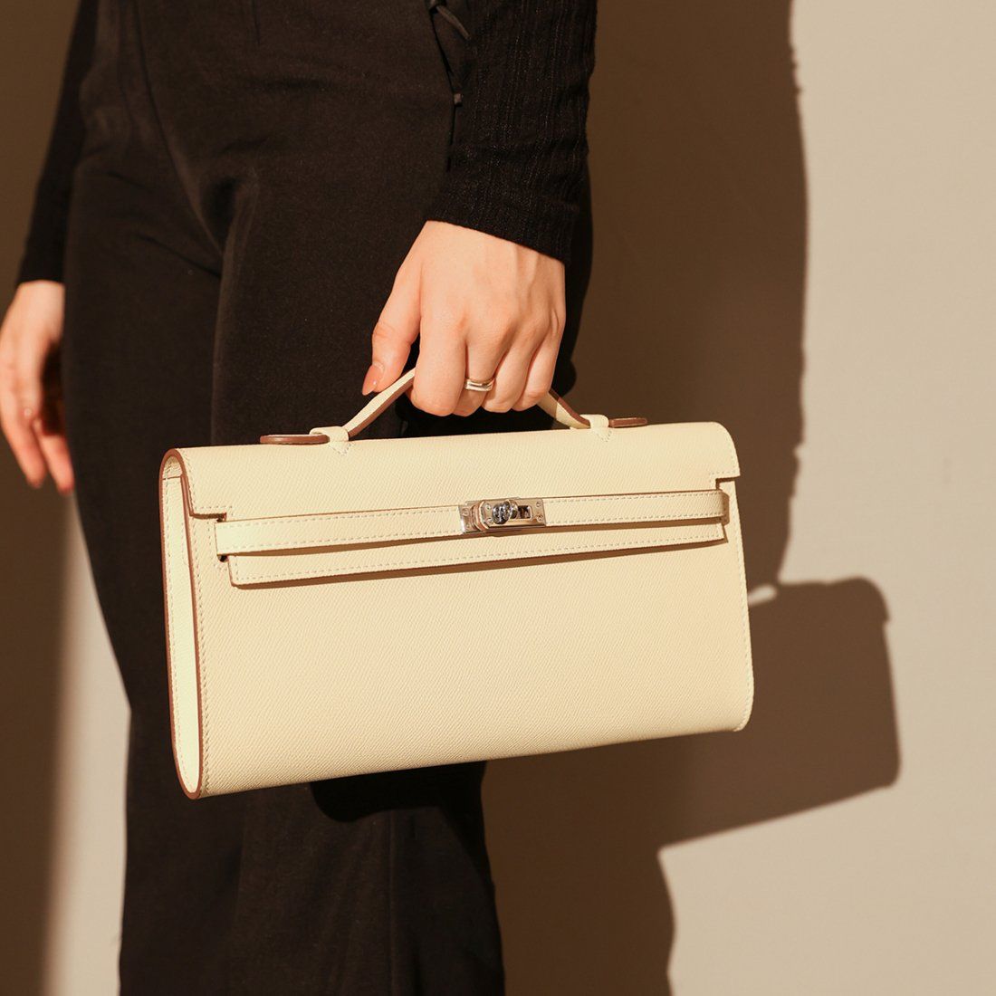 Cilela - Pochette 'Top-Handle with Silver Hardware' pour Femmes