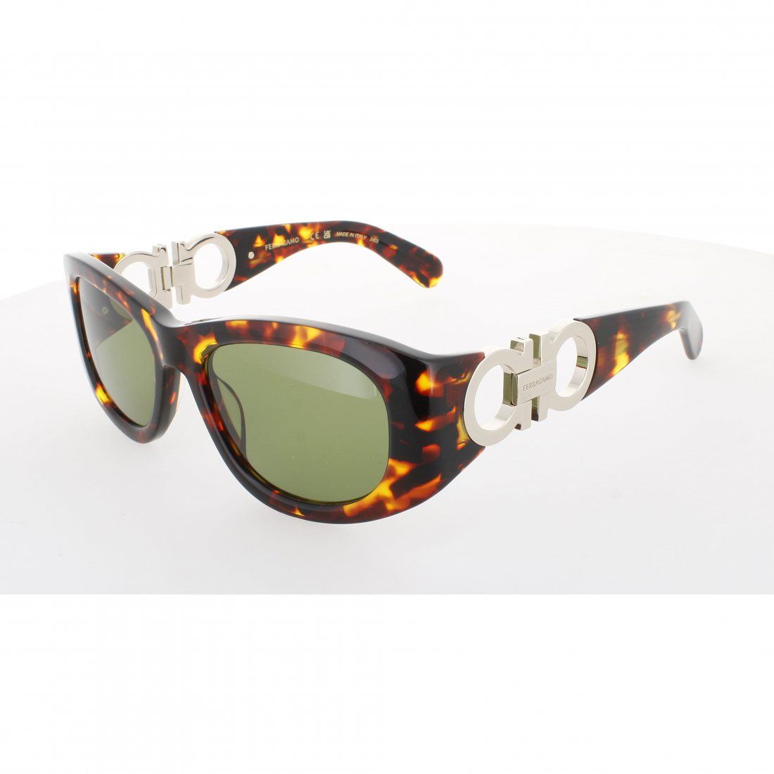 Salvatore ferragamo - Lunettes de soleil 'SF1082SN' pour Femmes