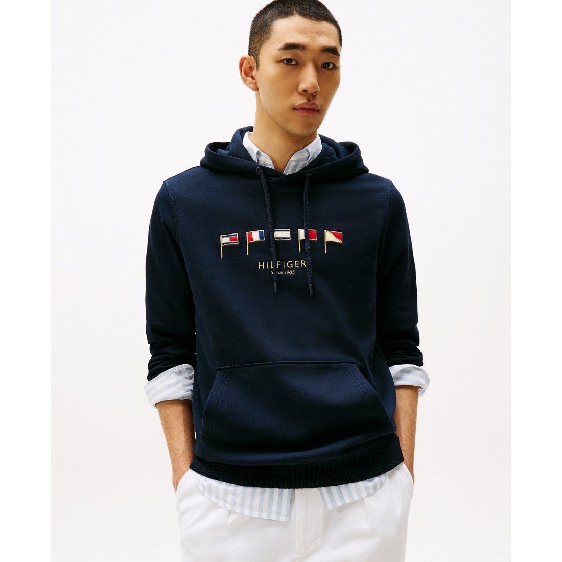 Tommy hilfiger - 'Embroidered Nautical Flag Sweatshirt' pour Hommes