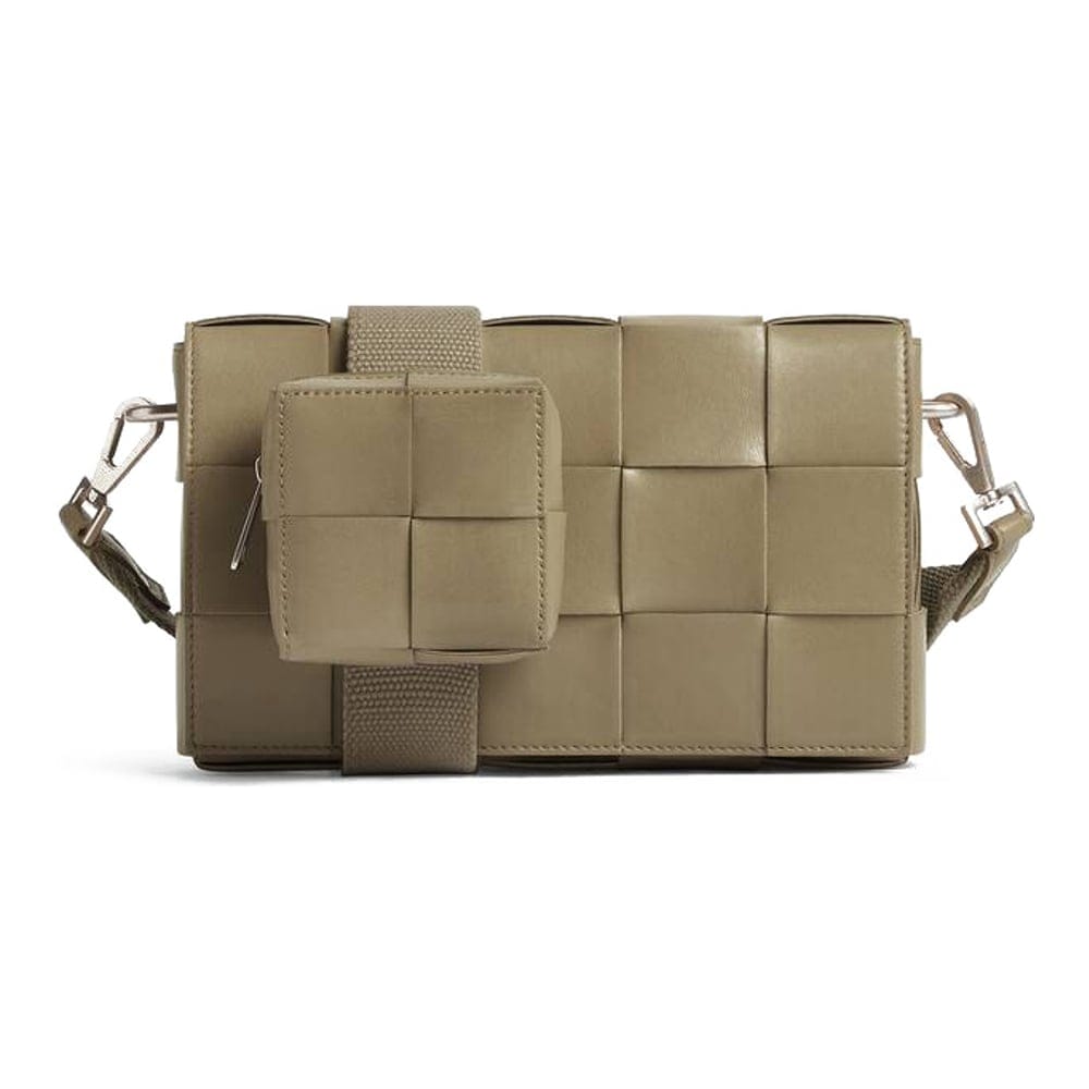 Bottega veneta - Sac à bandoulière 'Cassette With Versatile Strap' pour Hommes
