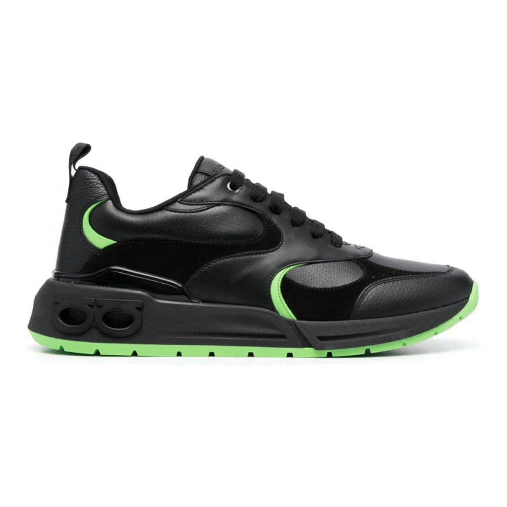 Salvatore ferragamo - Sneakers 'Logo Embossed' pour Hommes