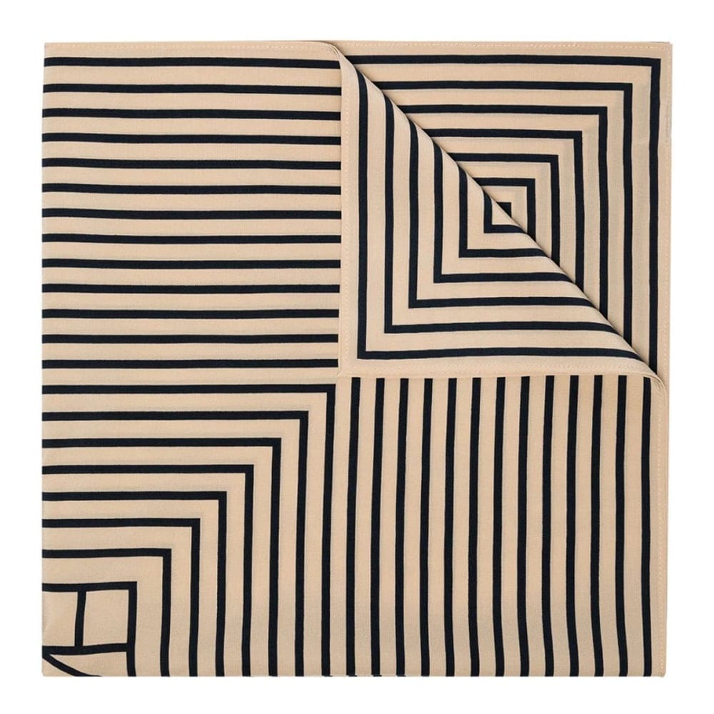 Toteme - Foulard en soie 'Geometric Monogram Print' pour Femmes