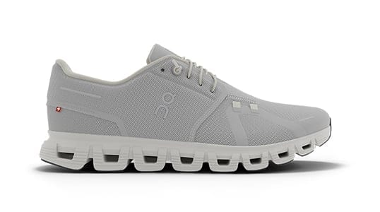 On running - Cloud 6
