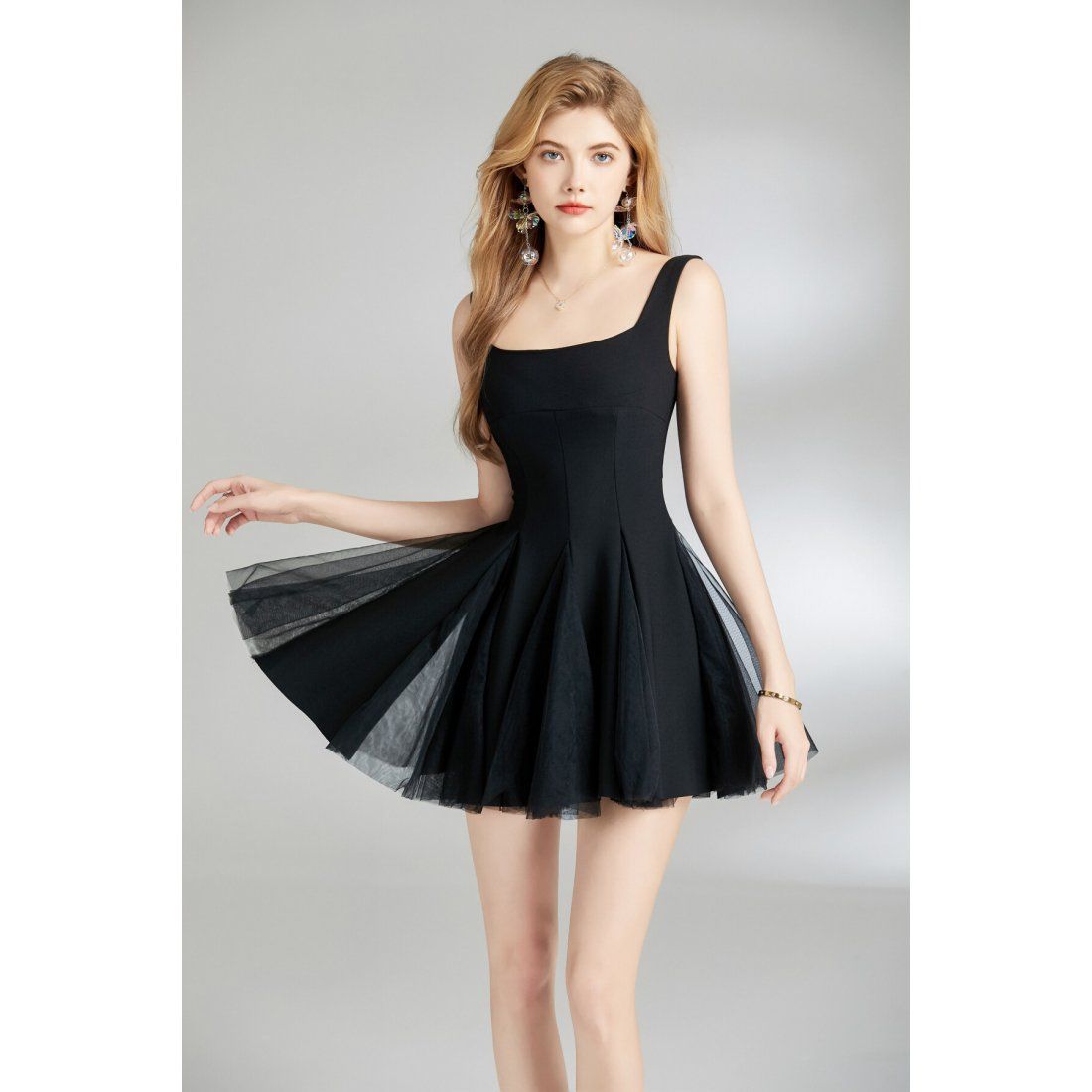 Dza - Robe maxi 'Elegant Fairy-Inspired Spaghetti Straps Tulle' pour Femmes
