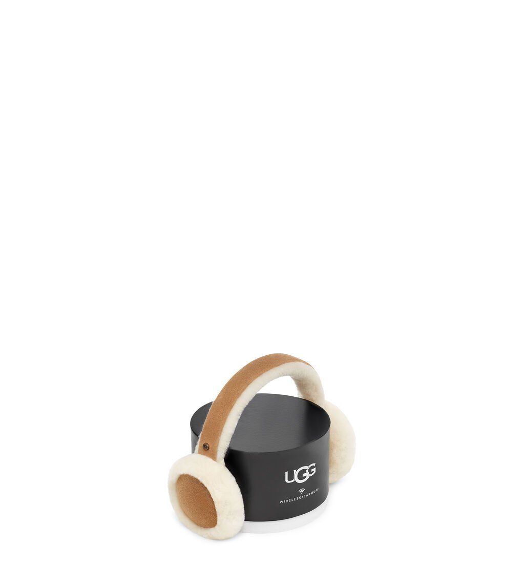 UGG - SHEEPSKIN BLUETOOTH EARMUFF