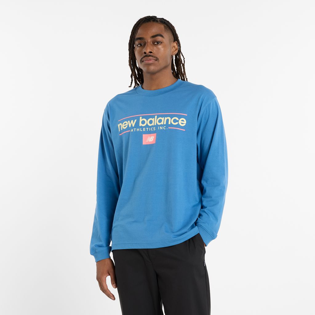 New balance - Relaxed Linear Athletics Long Sleeve